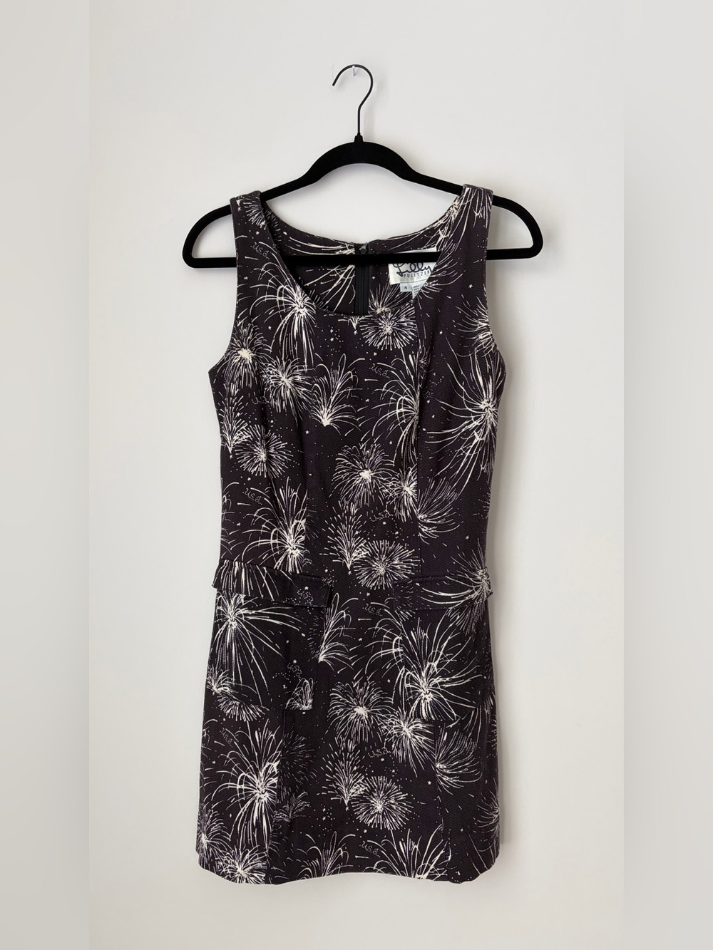 Lilly Pulitzer RARE 🦄 Black Shift Dress with White Firework Print 🎆